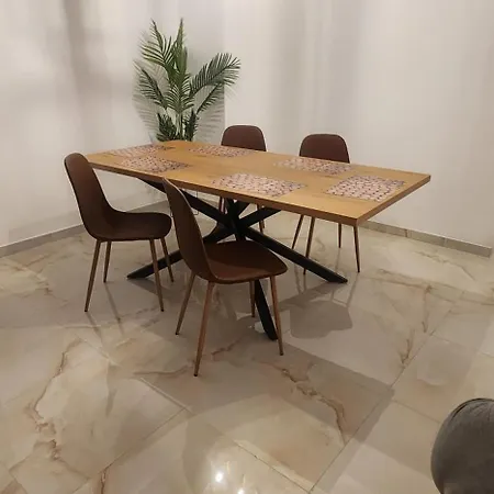 Apartment Zatvoreni Bazen Maca