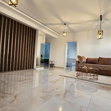 Apartment Zatvoreni Bazen Maca *
