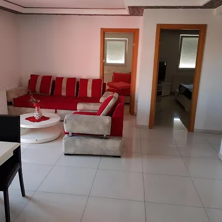 Zatvoreni Bazen Maca Apartment Petrovaradin